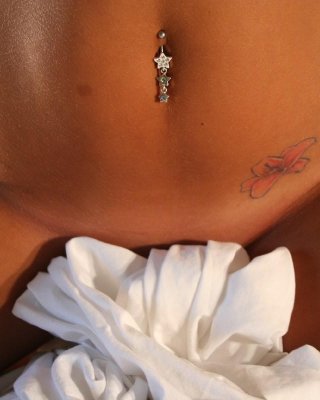 Lili liebt es, zu necken und liebt es, frech zu sein
 #58946705