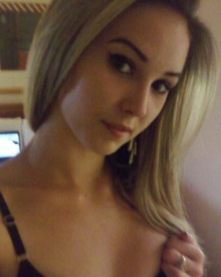 Heiße und perverse Gruppe von selbstschießenden Amateur-Hotties
 #60712496