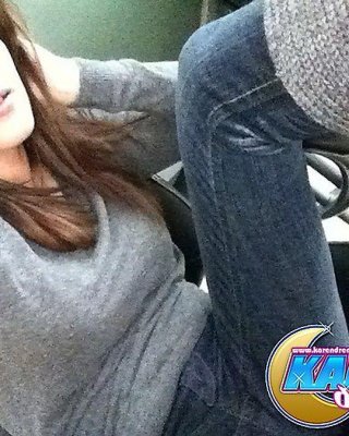 Pictures of Karen Dreams taking sexy pics of herself #57994808