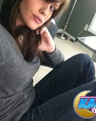 Pictures of Karen Dreams taking sexy pics of herself #57994832