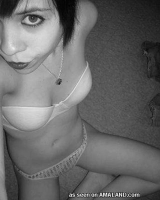 Fotokollektion von netten, sexy, nicht-nackten Amateur-Küken
 #60658994
