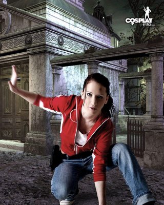 Sexy Cosplayer Valery verkleidet sich als Charakter aus Left 4 Dead
 #60296120