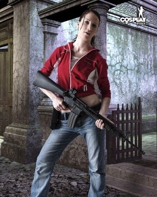 Sexy Cosplayer Valery verkleidet sich als Charakter aus Left 4 Dead
 #60296169