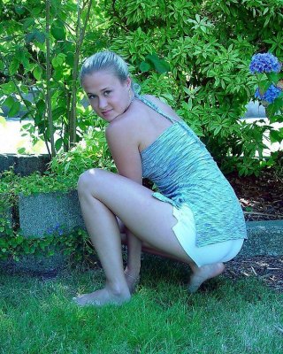 Pictures Of Teen Hottie Staci.ca Looking Pretty In The Grass