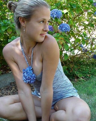 Pictures Of Teen Hottie Staci.ca Looking Pretty In The Grass