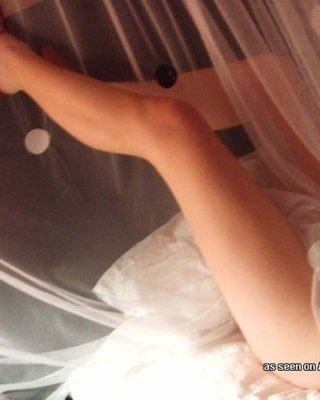 ホットティーンの女友達の写真は、彼女のホットなボディを披露
 #60922702