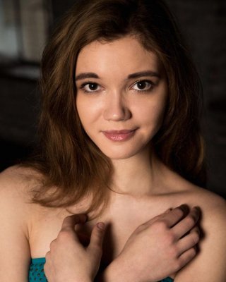 Teen Hottie Carrie gibt Ihnen ihren erstaunlichen Körper in "enera"
 #60599834