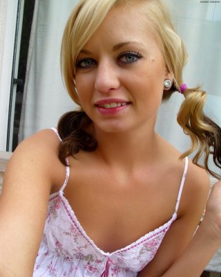 Bilder von lexi mason nehmen pics von ihrem schönen pussy
 #58927196