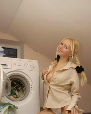 Naked Anne Washing Machine Fun Day