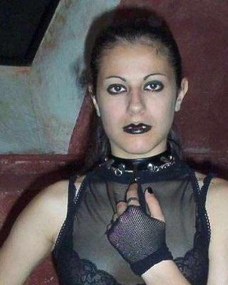 Bilder von heißen alternativen Freundinnen zeigen ihre Schönheit
 #60639743