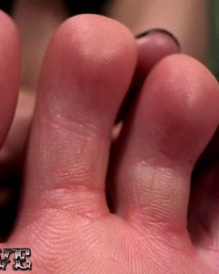 Bilder von xo eve zeigt ihre Körperteile vor der Webcam
 #60169918