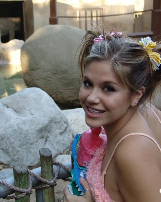 Pictures Of Teen Topanga Messing Around At A Zoo