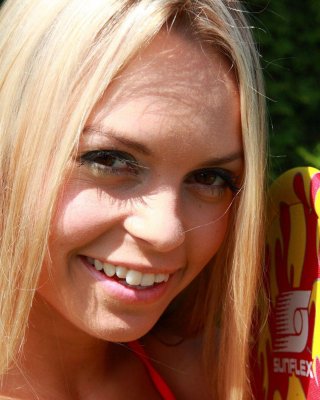Pictures of teen Sabrina Blond naked and ready to fuck #59886101