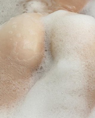 Heiß gemischt april grantham wants bis nehmen ein bath mit sie
 #60940816