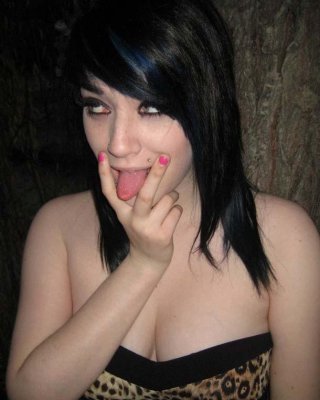 Pictures Of A Gorgeous Alt Girl Flaunting For The Camera