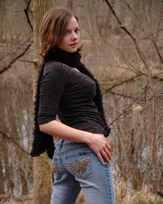 Pictures of wet peach Cindy exposing herself outside #60870188