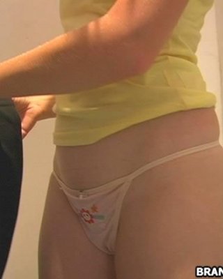 Bilder von brandi belle lassen Sie beobachten sie ändern Kleidung
 #53467223