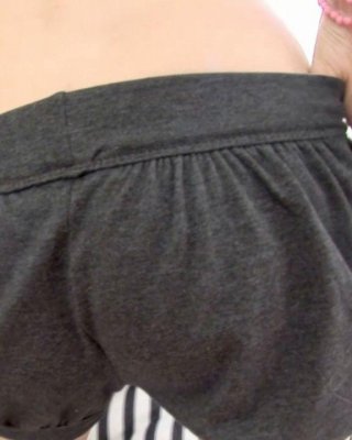 バイブで彼女のクリトリスを喜ばせるアベリンダの写真
 #52875795