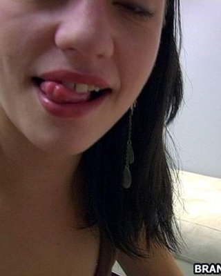 Bilder von teen brandi belle wird ungezogen mit ihrem Liebhaber
 #53466672