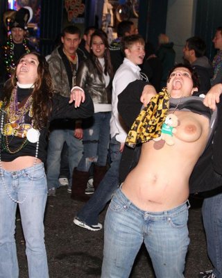 Crazy Wild College Coeds Get Naughty While They Party