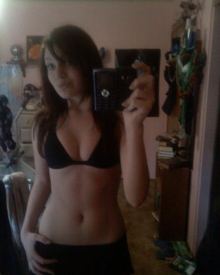 Redhead gf teilt einige heiße Selfies und Candids von ihrem heißen Körper
 #60795969