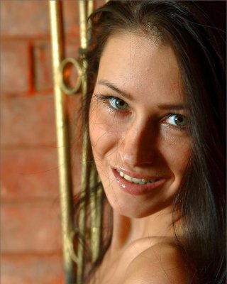 Mpl studios präsentiert maria in "pendulum"
 #59428522
