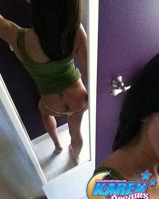 Pictures of Karen Dreams taking sexy pics of herself #56009505