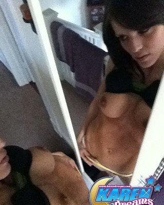 Pictures of Karen Dreams taking sexy pics of herself #56009660