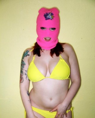 Alt model selina kyl is ready to kick some ass
 #59944441