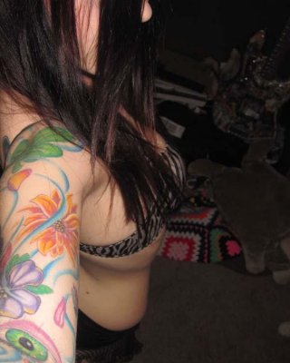 Nice Hot Compilation Of A Sultry Gothic Babe's Selfpics