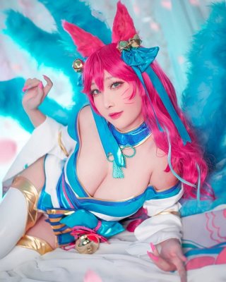 Schönheit von Cosplay 4
 #81591191