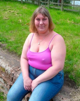 Gilf Milf Hure (Dekolleté Mix)
 #89137946