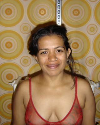 Curvy Indian Wife