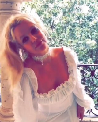 Britney Spears
 #99864482