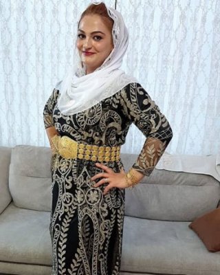 kurdish Beautiful Milf ( Turkish Hijab Arabian Mom )