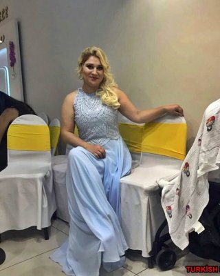 Türk dolgun kadin türkisch bbw entkleiden milf unterwäsche ifsa
 #102574009