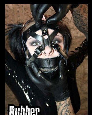 Bondage und Sissies Bildunterschriften
 #92788043