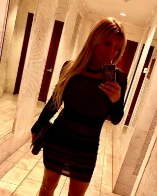 Sexy Frauen #155
 #105763571