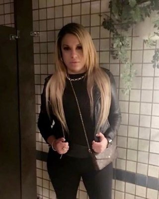 Sexy Frauen #155
 #105763611