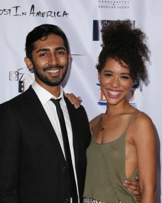Jasmin savoy braun braless fotos
 #79542958