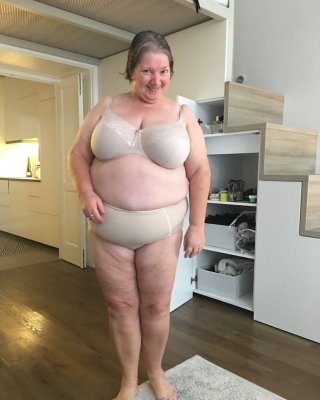 Big Fat Naked Sluts - Big fat piggy slut Karen from Australia Porn Pictures, XXX Photos, Sex  Images #4002131 - PICTOA