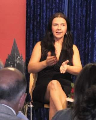 Germann journalist birgit kelle
 #88421420