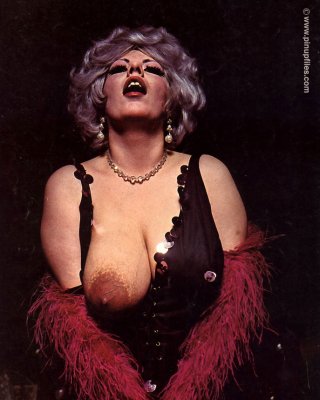 Bettie
 #79813027