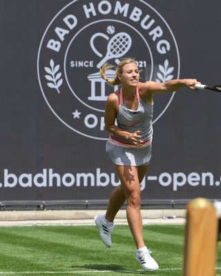 Tennis Mädchen mischen 3
 #90447185