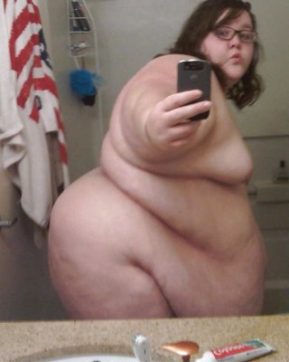 Ssbbw huge belly maxium favorite
 #81411871