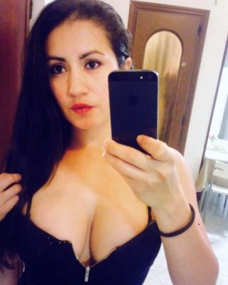 Mafer, eine schöne und fickende Frau, um auf ihr kostbares Sperma zu kommen
 #98172023