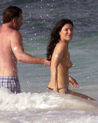 Jaime Murray nude #108502889