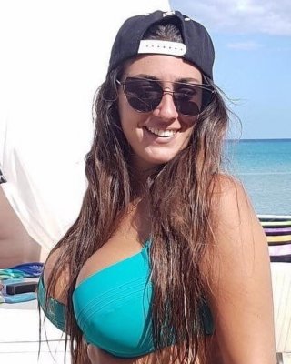 Nicht nackte, vollbusige Babes 17
 #95672234