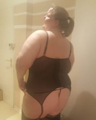 Bbw schlampe aus frankfurt
 #91750715