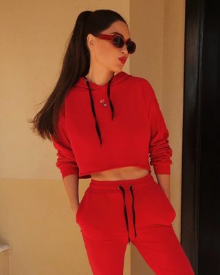 Yolanthe sneijder-cabau heiß
 #79604979